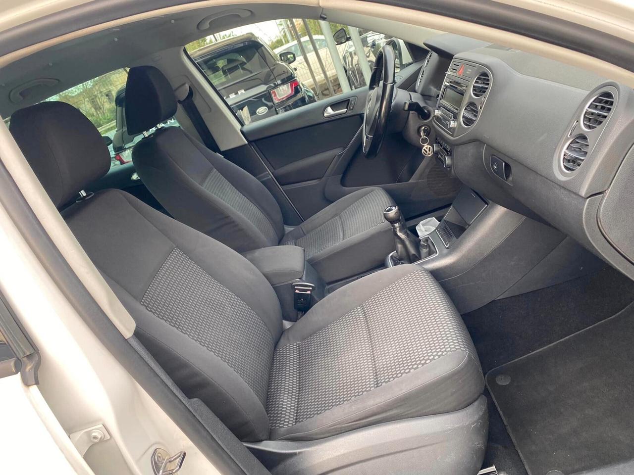 Volkswagen Tiguan 2.0 TDI 140CV DPF 4MOTION Sport & Style