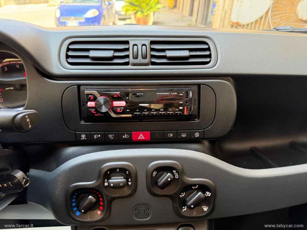 FIAT Panda 1.0 FireFly S&S Hybrid CON FINANZIAMENTO, INCENDIO E FURTO PER 36 MESI
