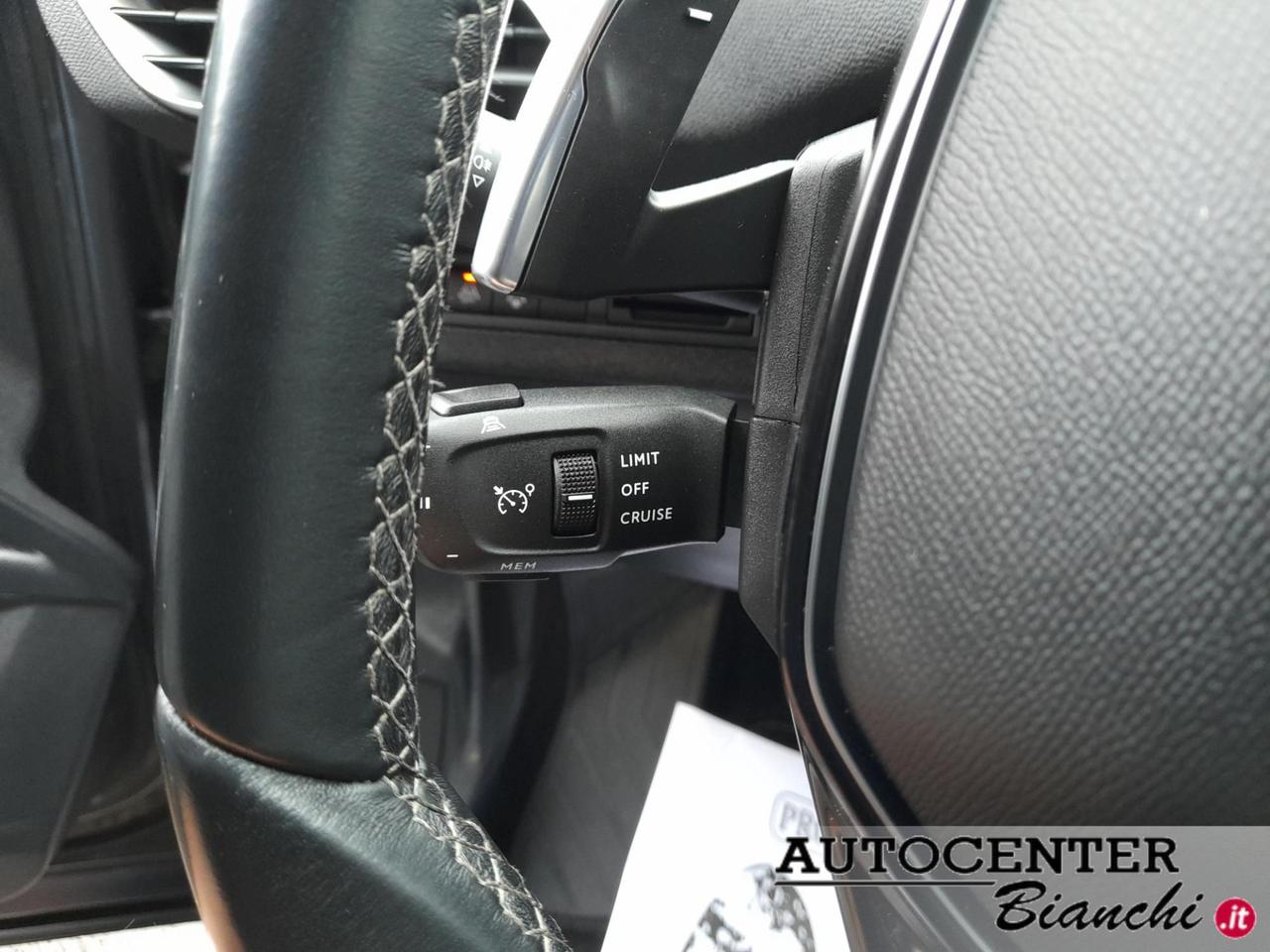 Peugeot 3008 3008 1.2 puretech t Allure s&s 130cv eat8