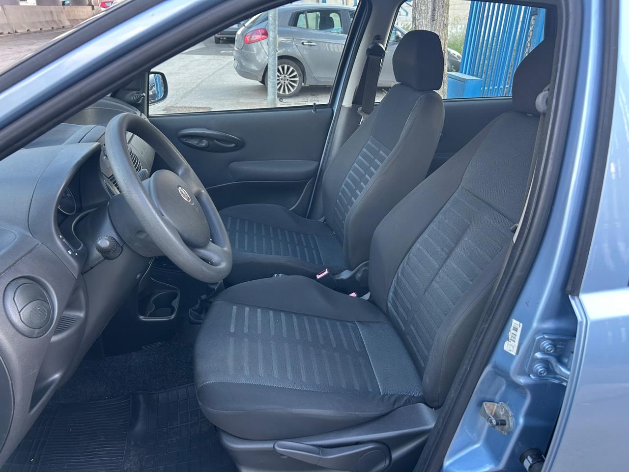 Fiat Punto 1.2 benzina 60 cv 2010