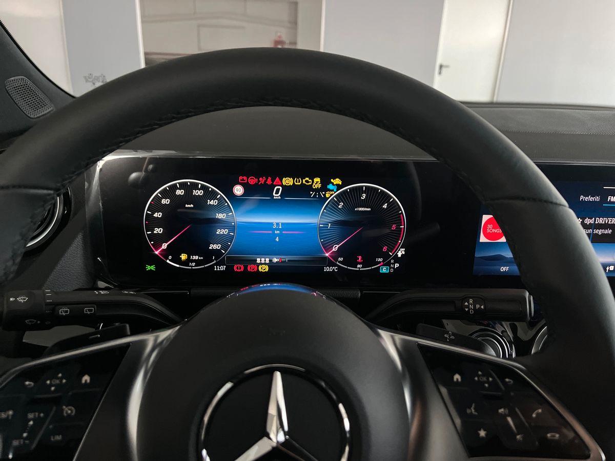 Mercedes-Benz GLA 200 d automatic