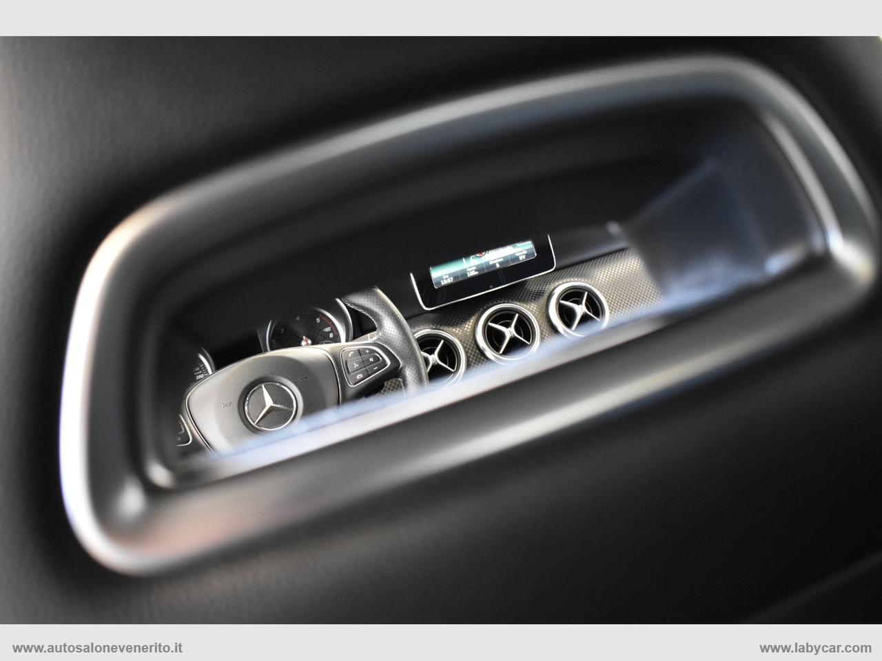 MERCEDES-BENZ A 200 d Automatic Premium