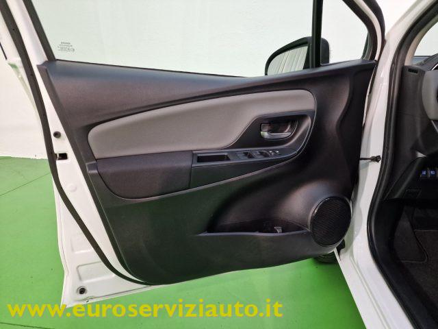 TOYOTA Yaris 1.5 Hybrid 5 porte Cool