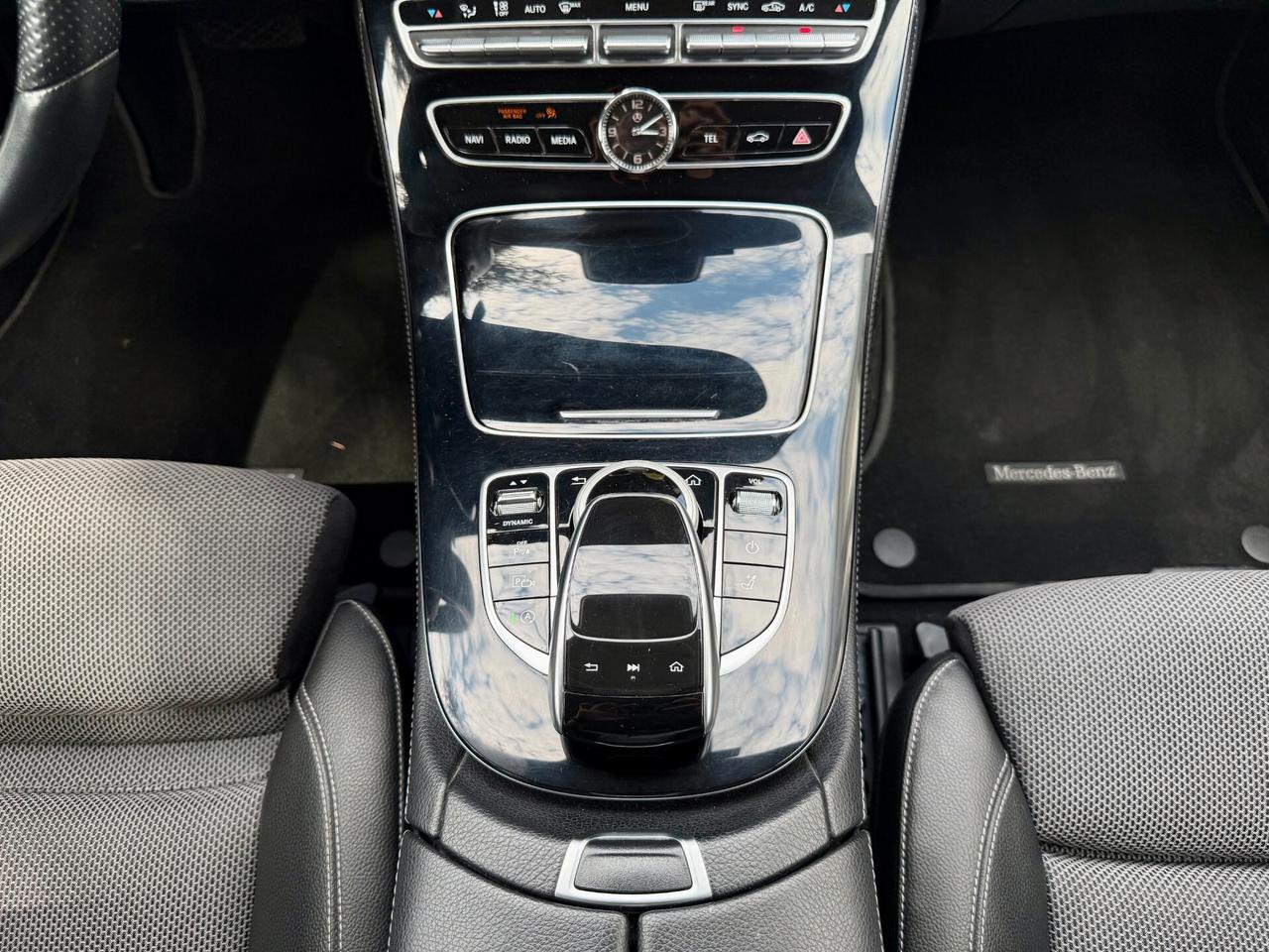 Mercedes-Benz E 220 d SW Business Sport 4matic auto 194cv