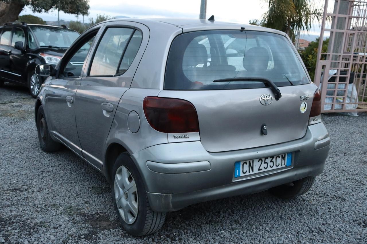 Toyota Yaris 1.4 tdi D-4D cat 5 porte Sol