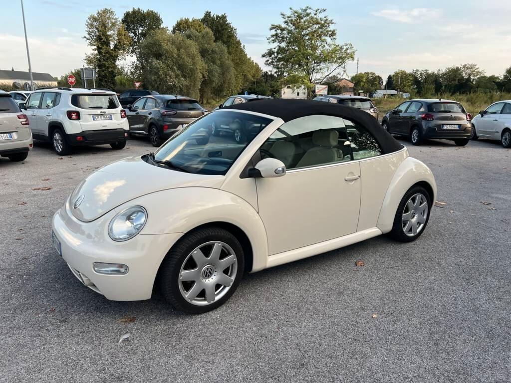 Volkswagen New Beetle 2.0 Cabrio