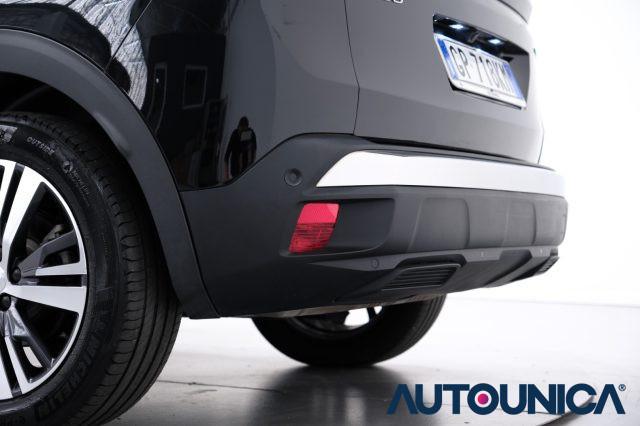 PEUGEOT 3008 Hybrid4 300 E-EAT8 ALLURE PACK FULL LED