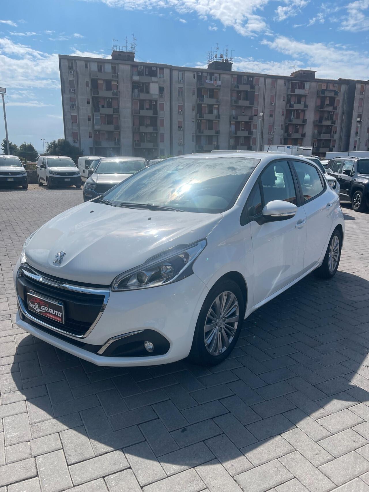 Peugeot 208 Allure