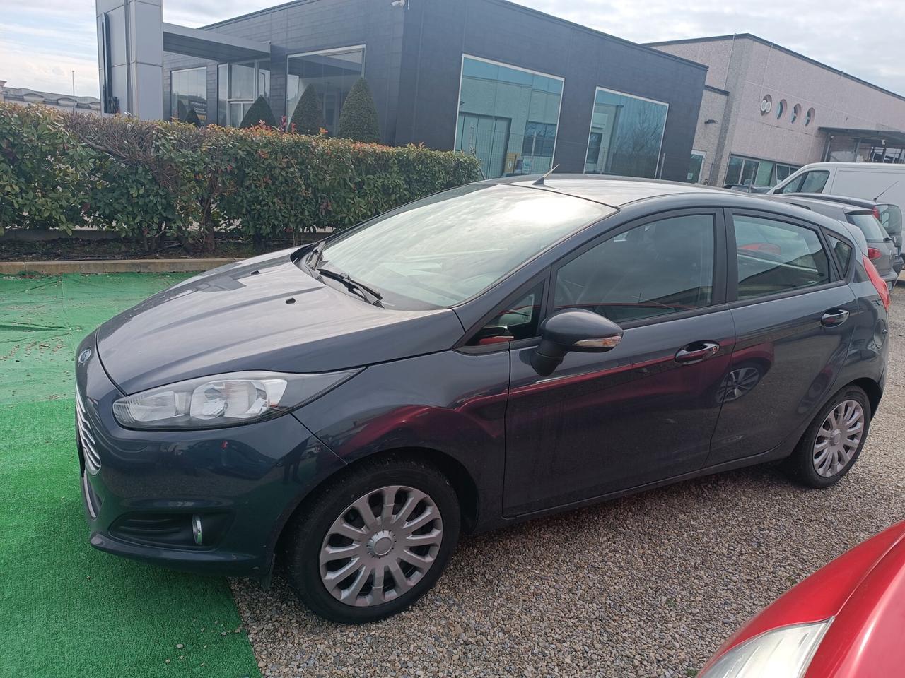 Ford Fiesta 1.5 TDCi 75CV 5 porte Titanium