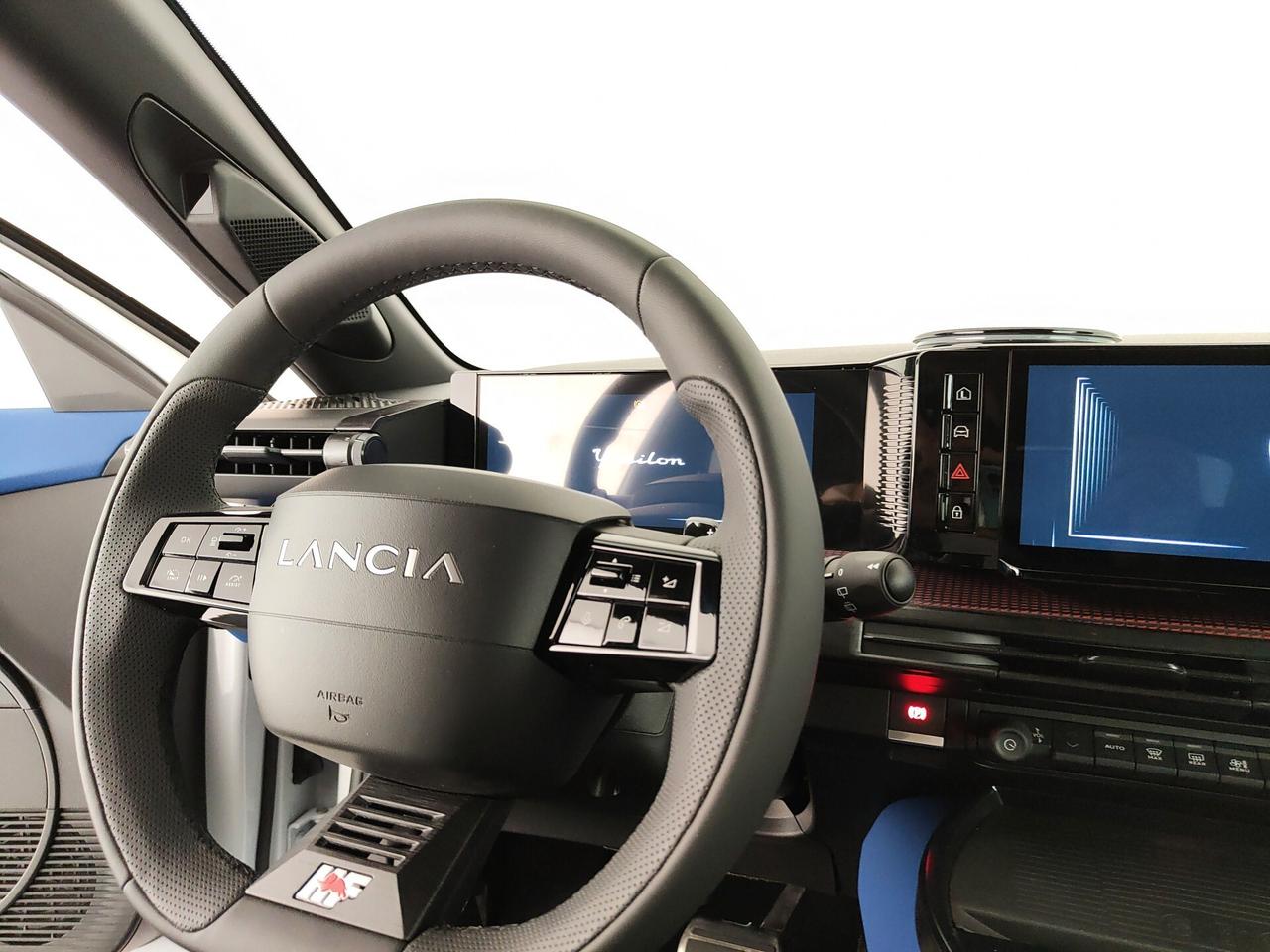Lancia Ypsilon Hybrid e-DCT HF Line
