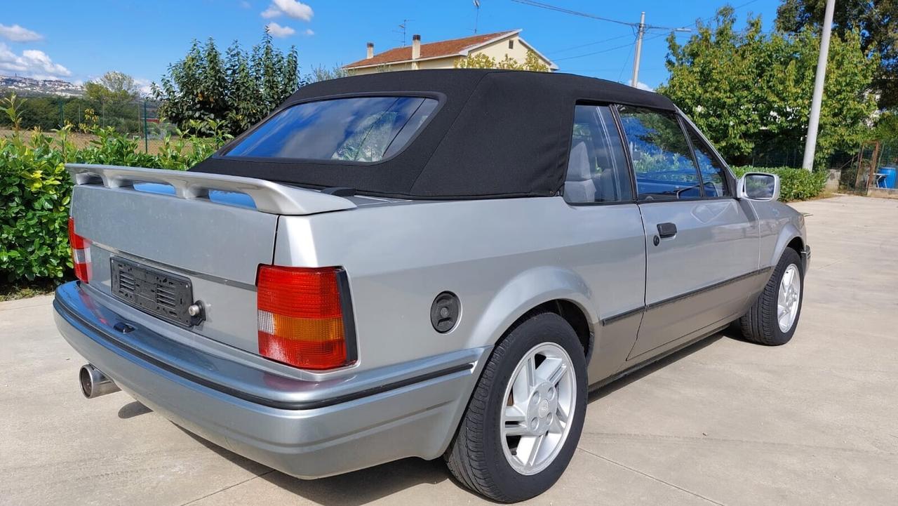 Ford XR3i Cabrio 1.6 Capote Nuova