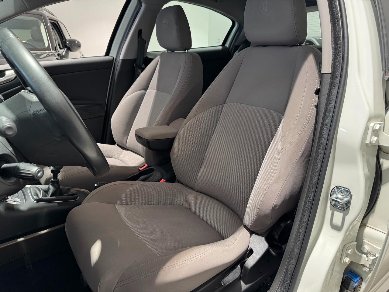 Alfa Romeo Giulietta 1.6 JTDm-2 105 CV Distinctive