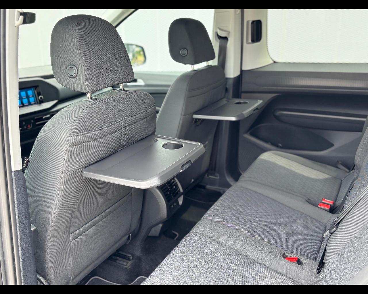 VOLKSWAGEN CADDY MAXI LIFE 2.0 TDI DSG 7 POSTI