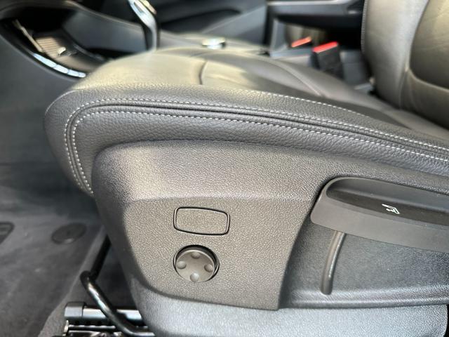 BMW X1 sDrive18d xLine Auto - 19" - Tetto - Navi-Head Up