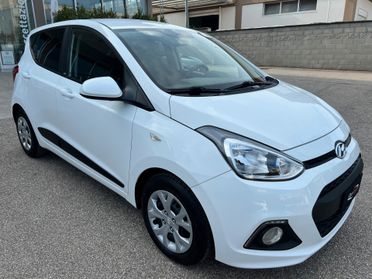 Hyundai i10 1.0 Comfort OK NEOPAT. TELCLIMA/PDC PERFETTA