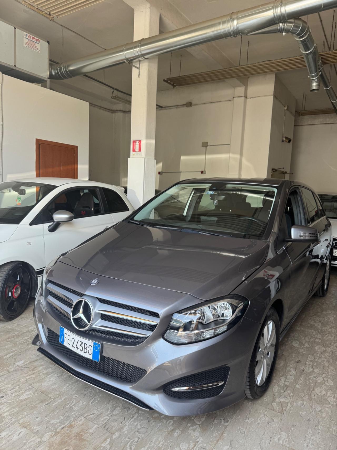 Mercedes-benz B 180 B 180 d Executive