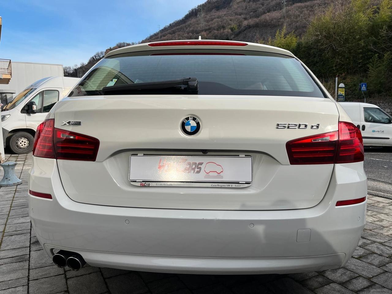 Bmw 520 520d xDrive Touring Luxury