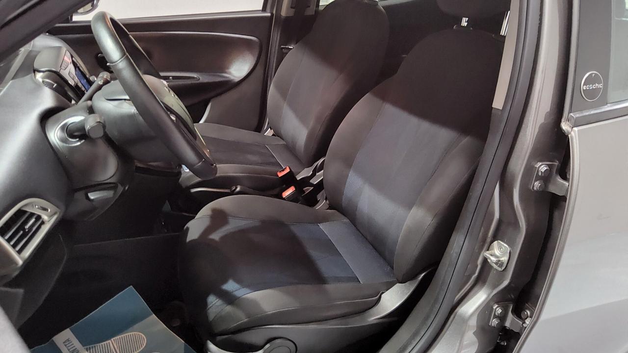 Lancia Ypsilon 1.0 FireFly 5 porte S&S Hybrid Ecochic Gold