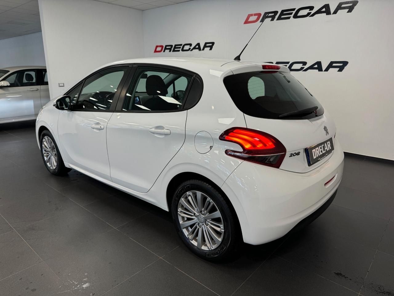 Peugeot 208 PureTech 82 5 porte Active NEOPATENTATI UNIPROP.