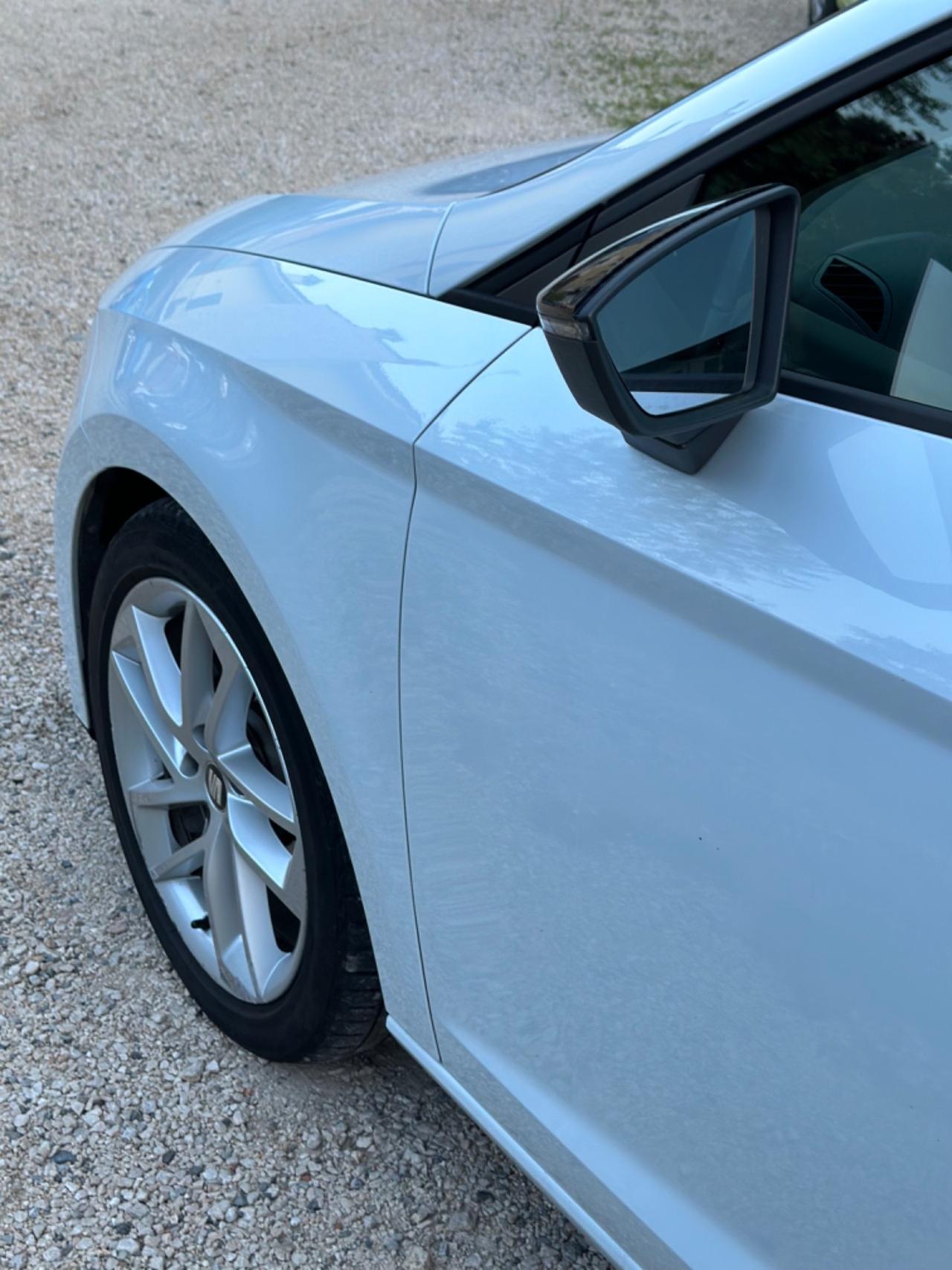 Seat LEON 1.6 TDI 105 CV 5p. STYLE KMCERT UNICOPR