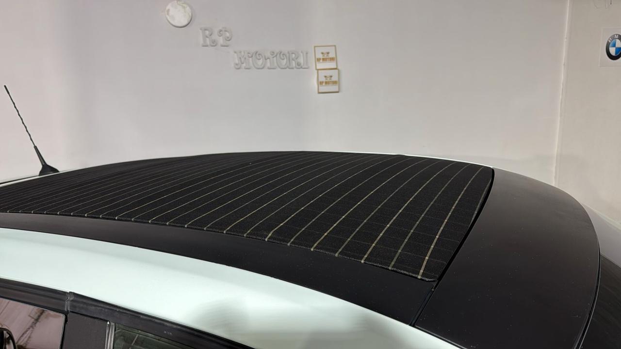 Renault Twingo TCe 70 CV La Parisienne