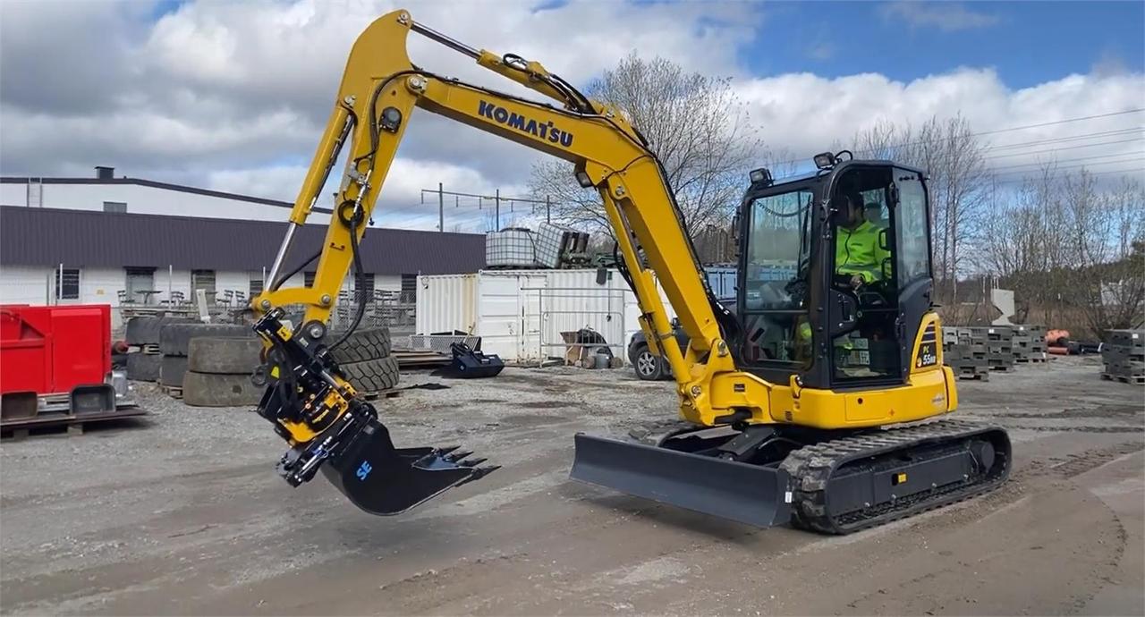 Komatsu PC55MR ,