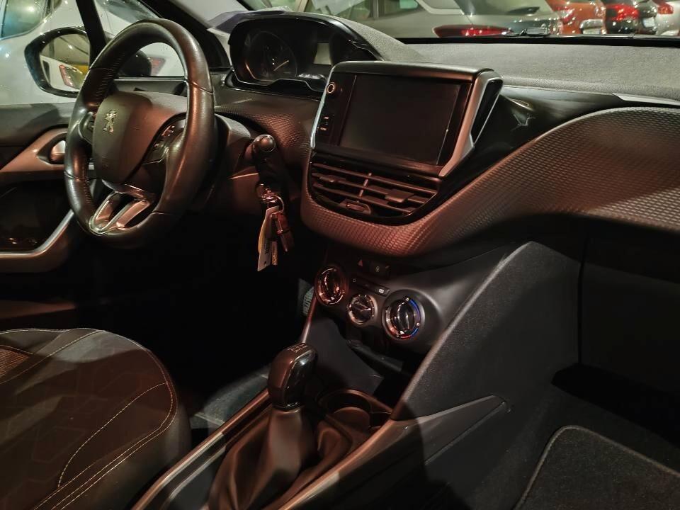 Peugeot 2008 BlueHDi 100 Active