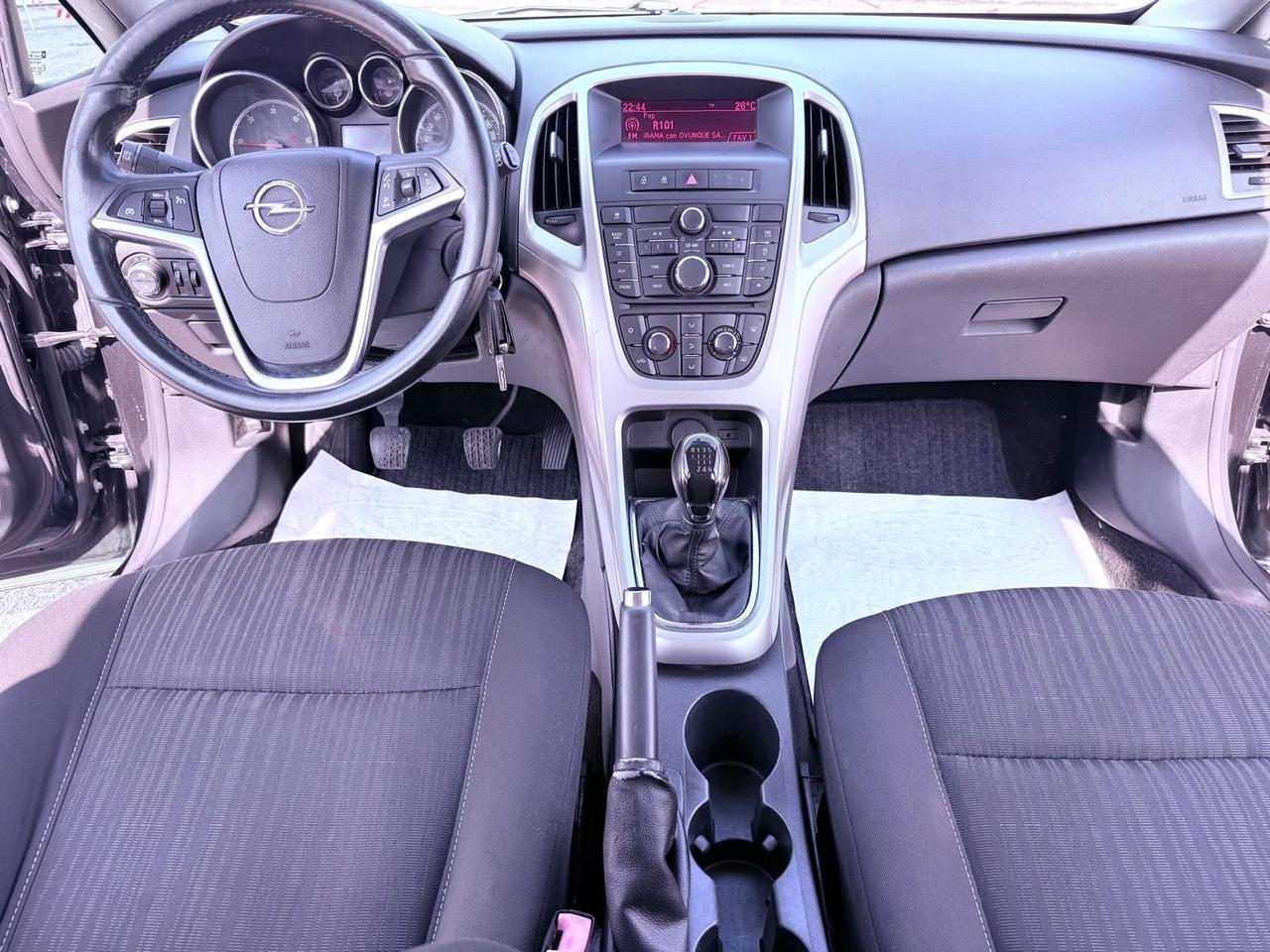 Opel Astra 1.7 CDTI 110CV Sports Tourer Cosmo