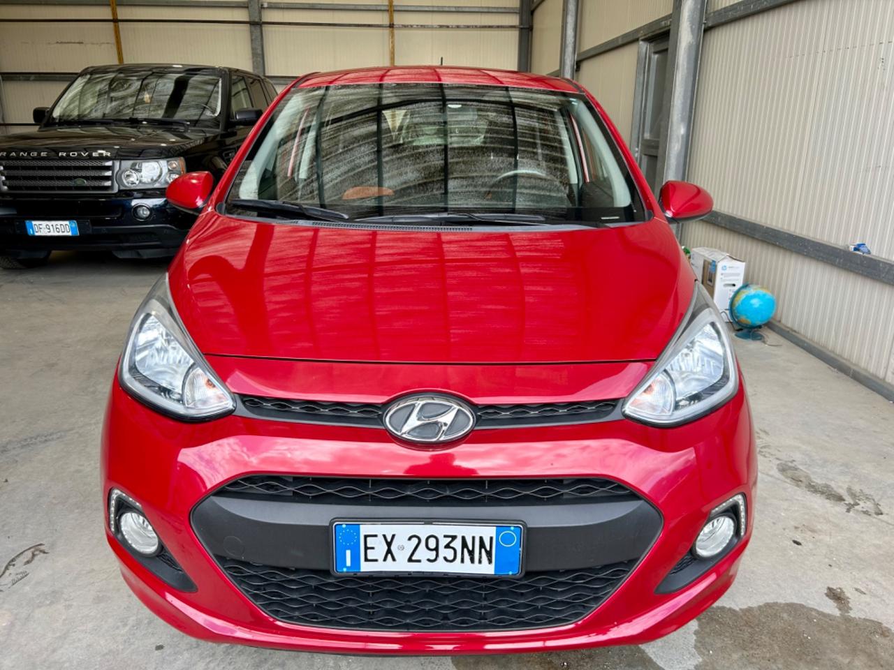 Hyundai i10 Login