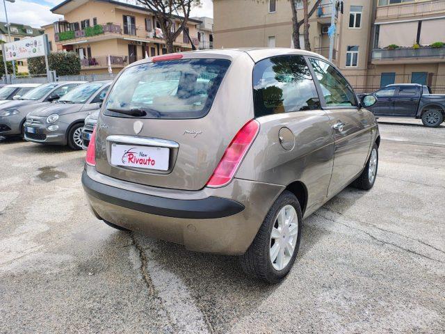 LANCIA Ypsilon 1.3 Multijet 16V Argento
