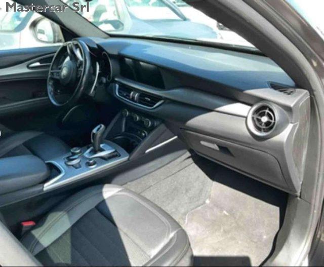 ALFA ROMEO Stelvio 2.2 TD 190 CV Sprint AT8 Q4 - GH945YR