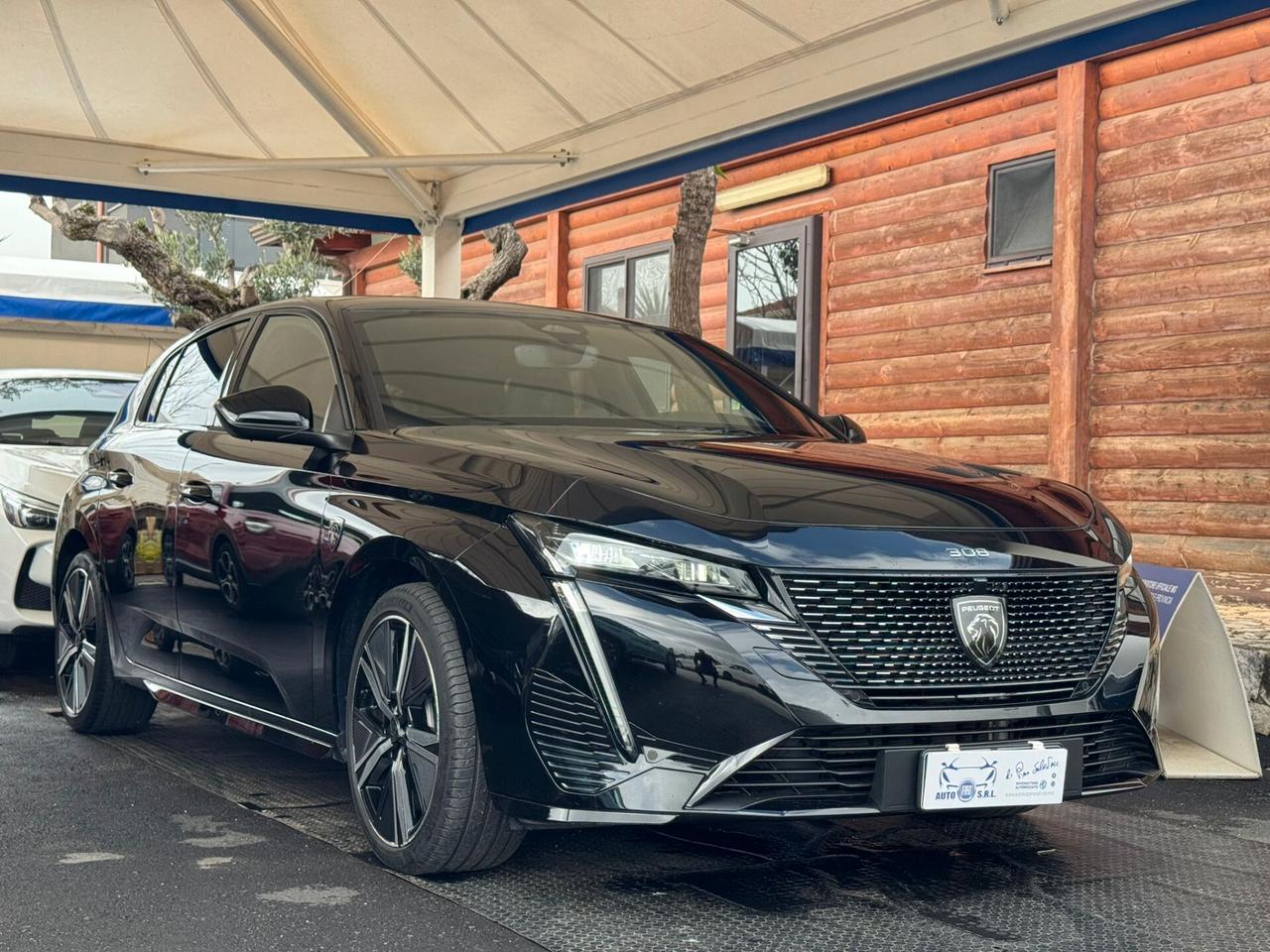 Peugeot 308 Hybrid 136 e-DCS6 GT