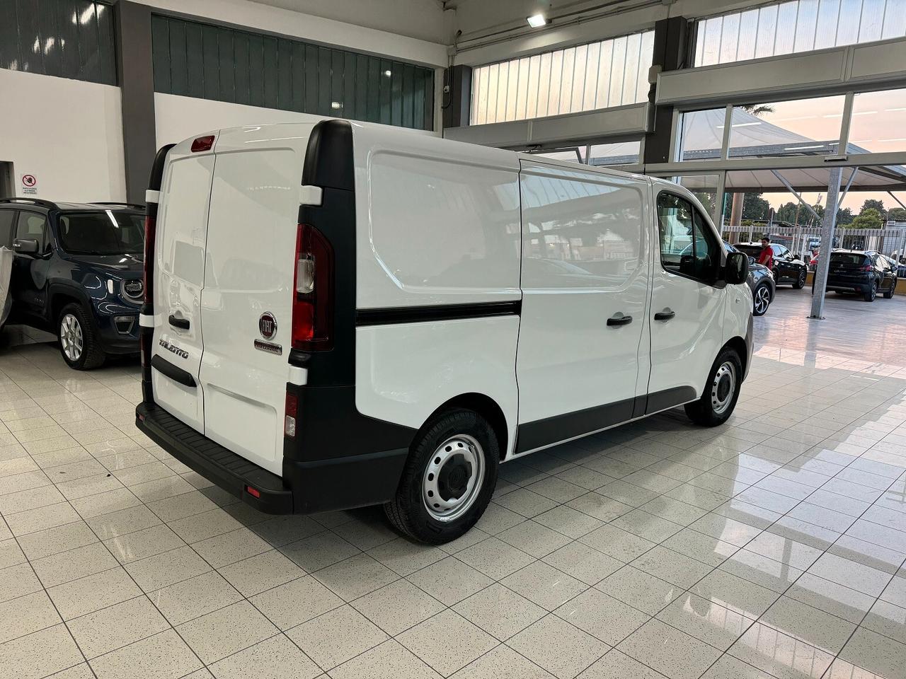 Talento 2.0Ecojet 120CV 12q PARI NUOVO 55.000KM