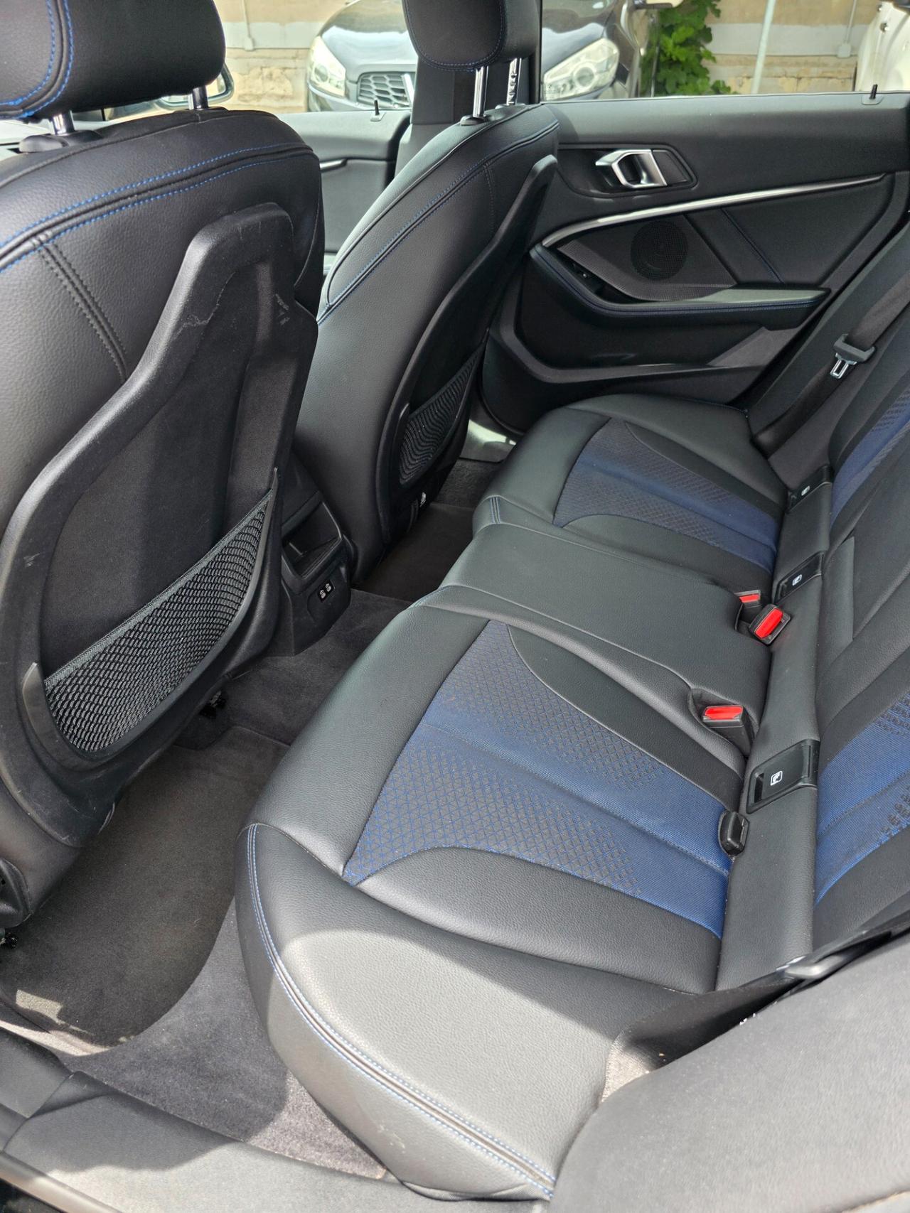 Bmw 218 218d Grand Coupé Msport - 2021