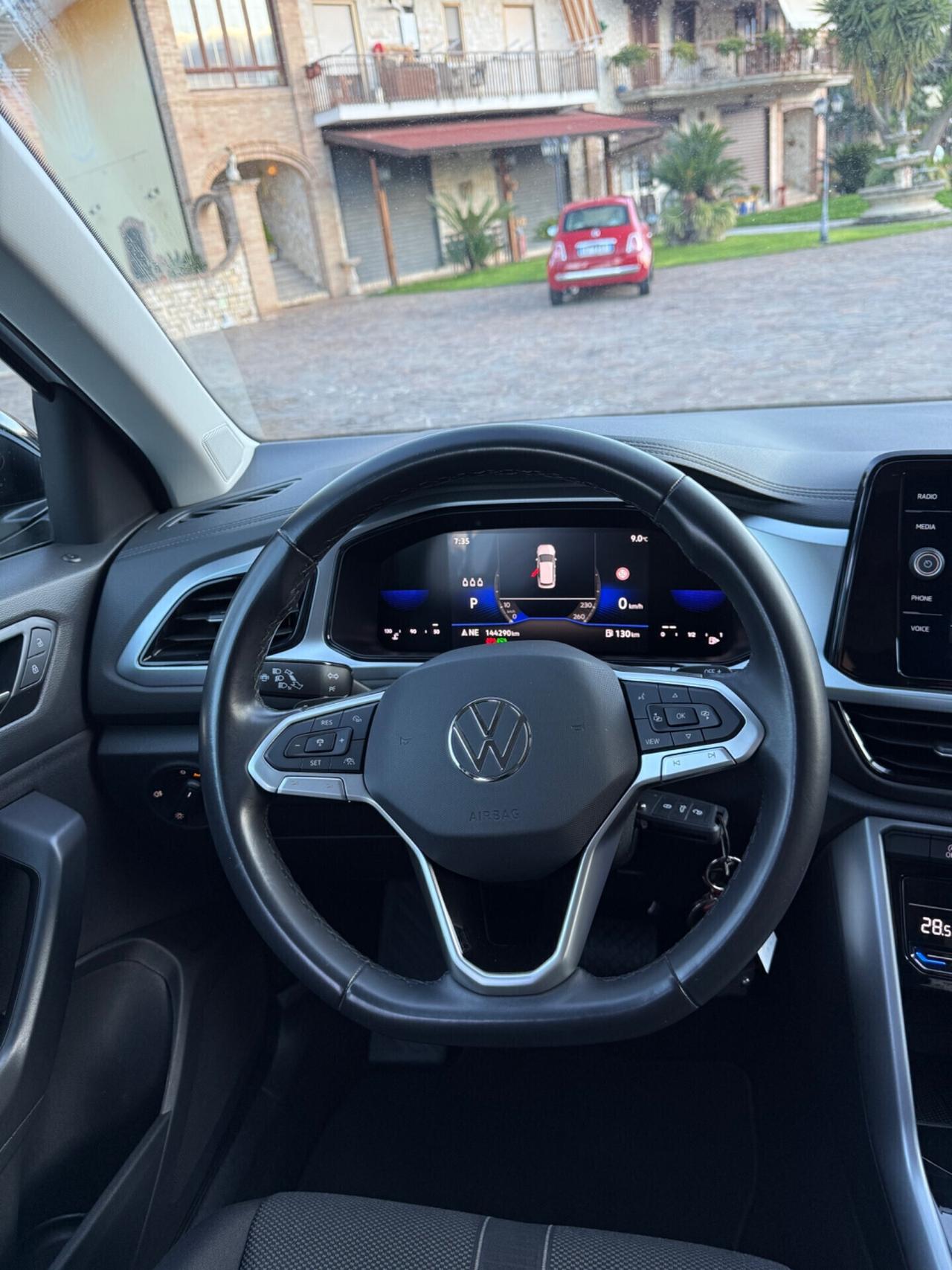 Volkswagen T-Roc 2.0 TDI SCR 150 CV DSG R-Line 2023