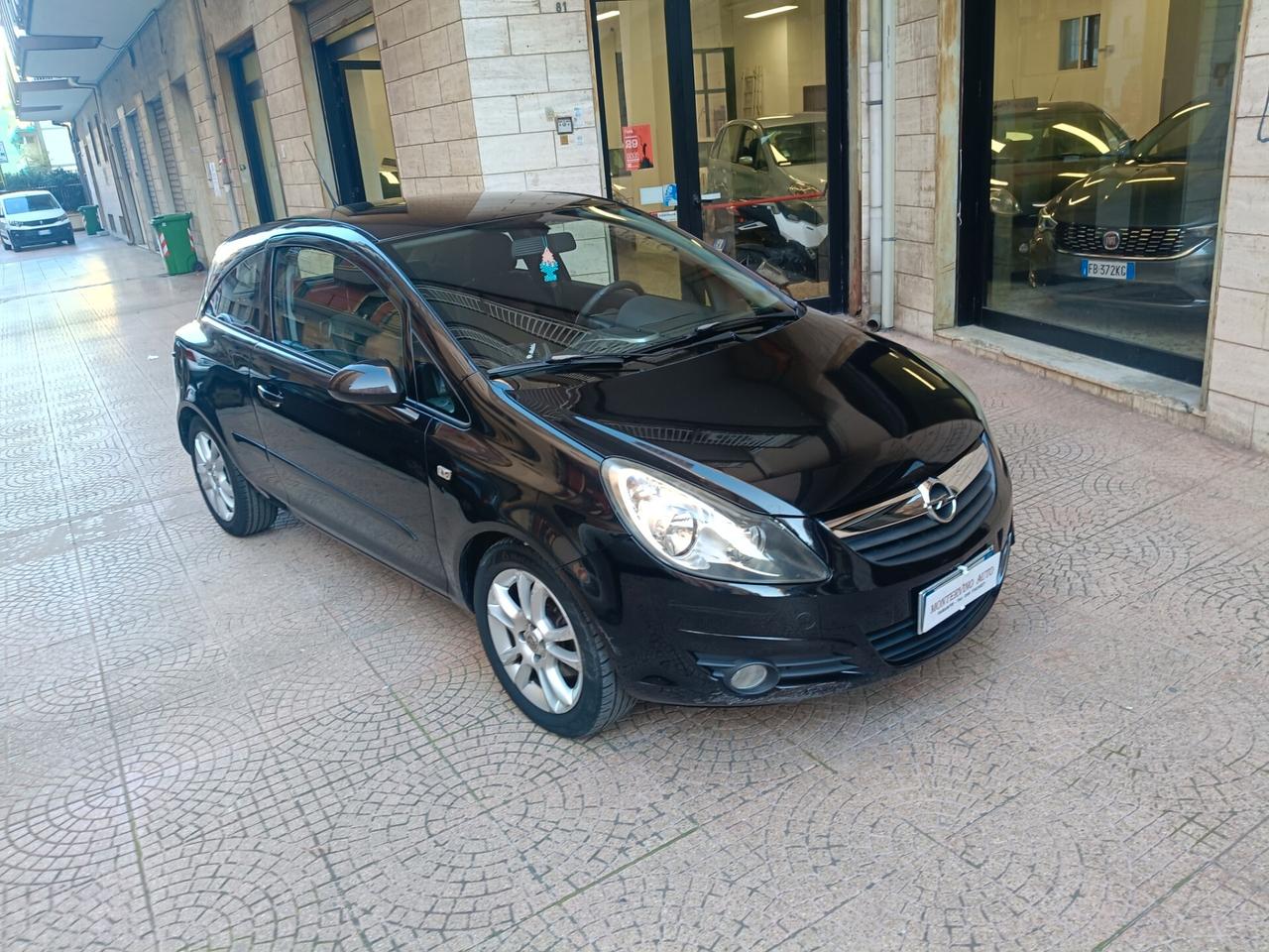 Opel Corsa 1.3 CDTI 75-NEOPATENTATI-Euro 4190