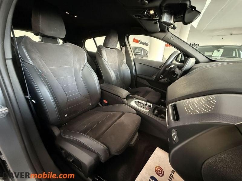 BMW Serie 1 120 48V MSport auto