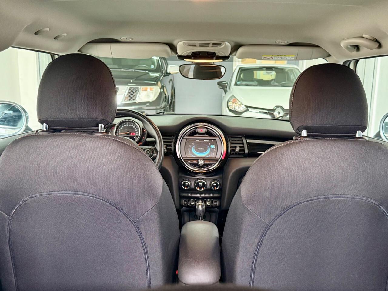 Mini 1.5 Cooper D 5 porte