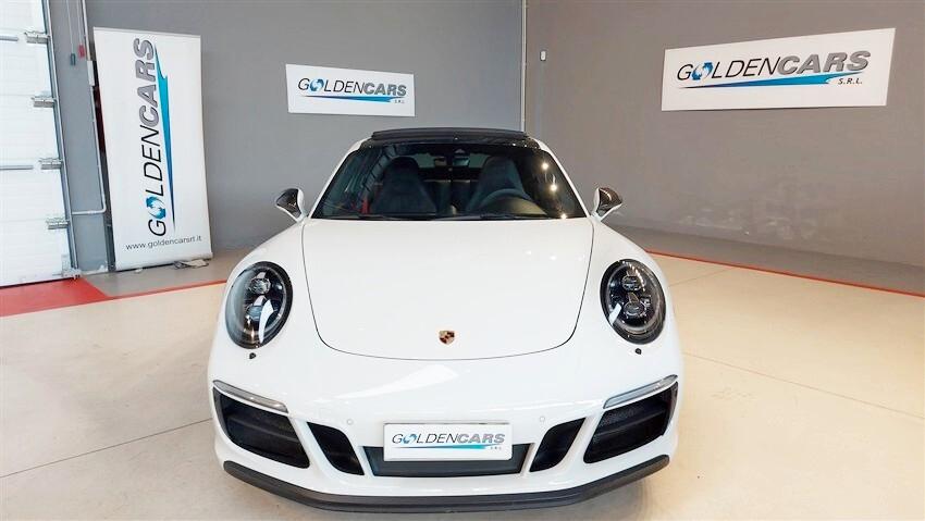 Porsche 911 991 3.0 Carrera Coupé GTS