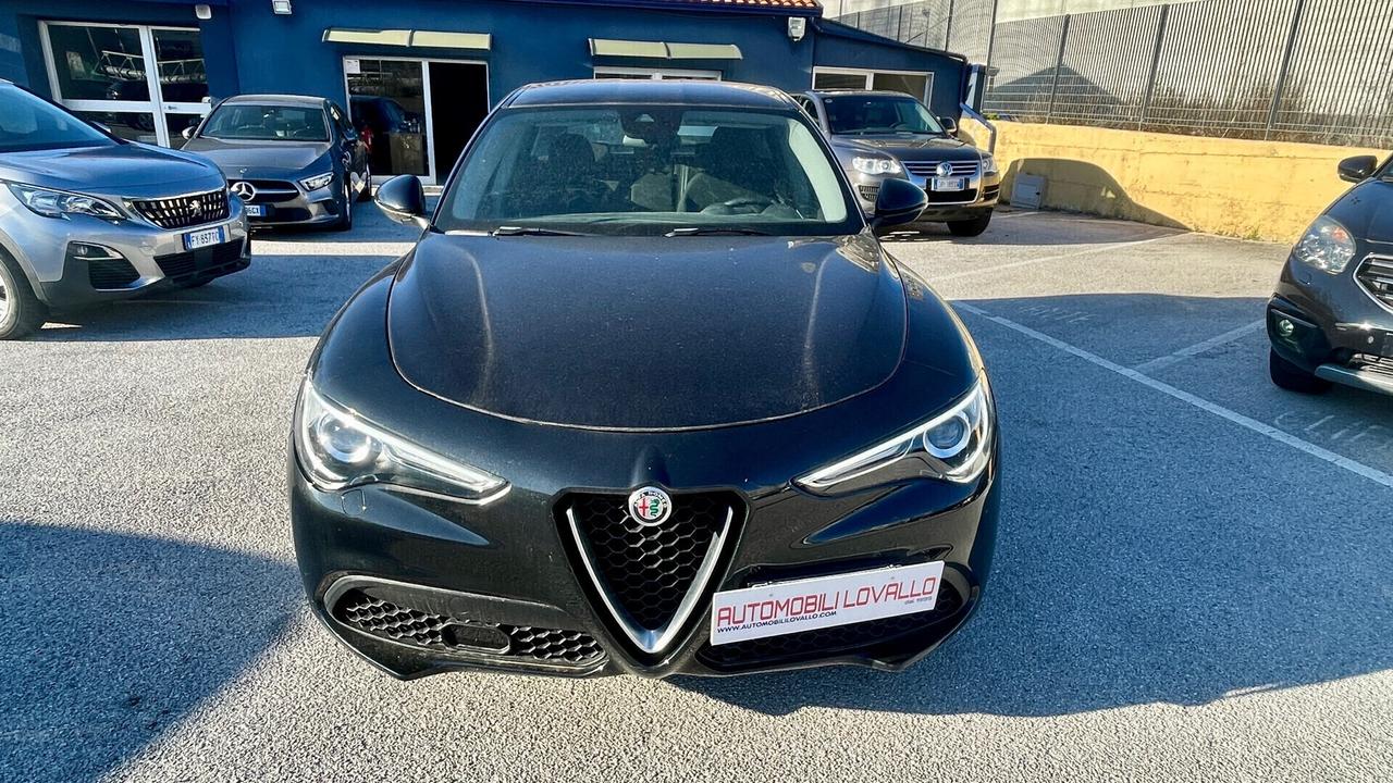 Alfa Romeo Stelvio 2.2 Turbodiesel 160 CV AT8 RWD Business