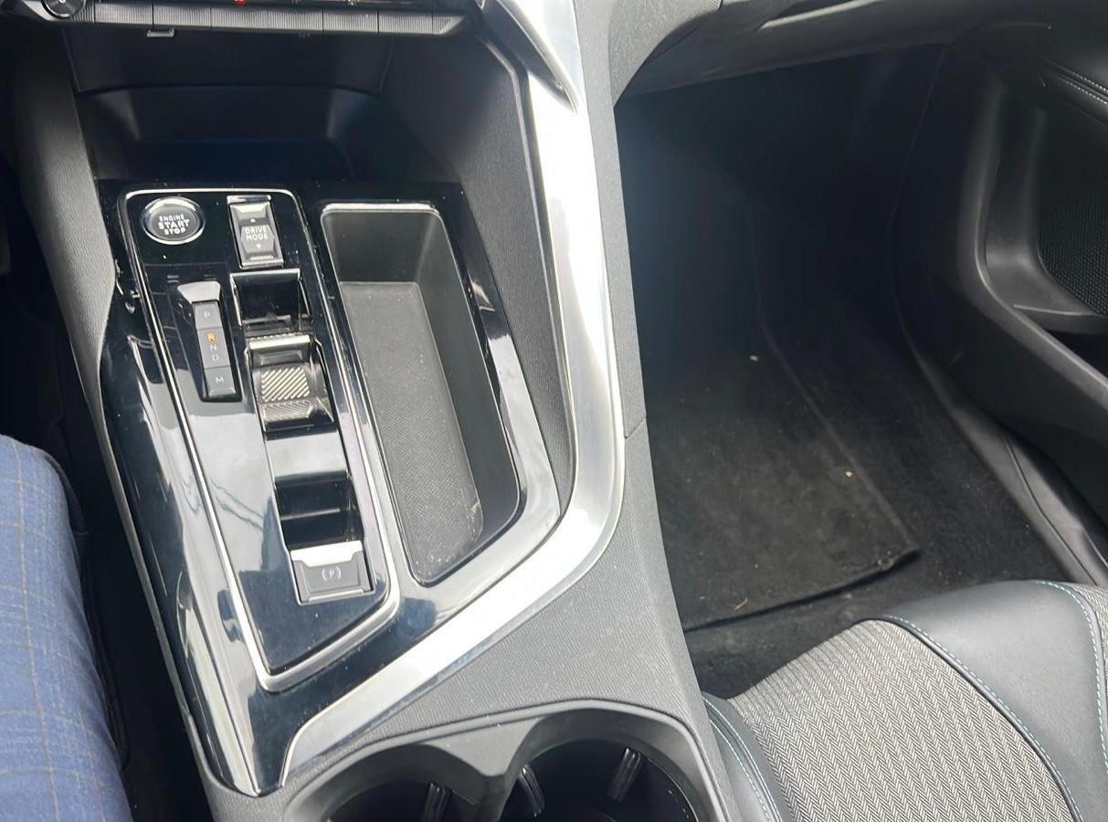 Peugeot 3008 BlueHDi 130 S&S EAT8 Allure Pack