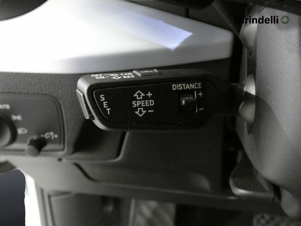 AUDI Q2 - Q2 30 TDI S tronic Admired