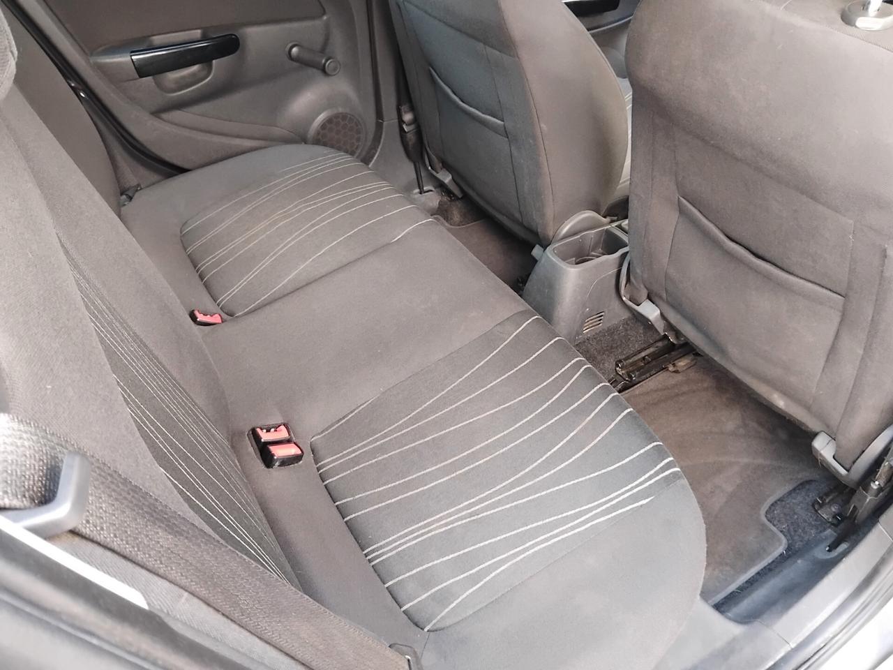 Opel Corsa 1.2 benzina automatica