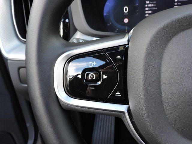 VOLVO XC60 T6 AWD PLUS DARK AUTOMATICA AZIENDALE