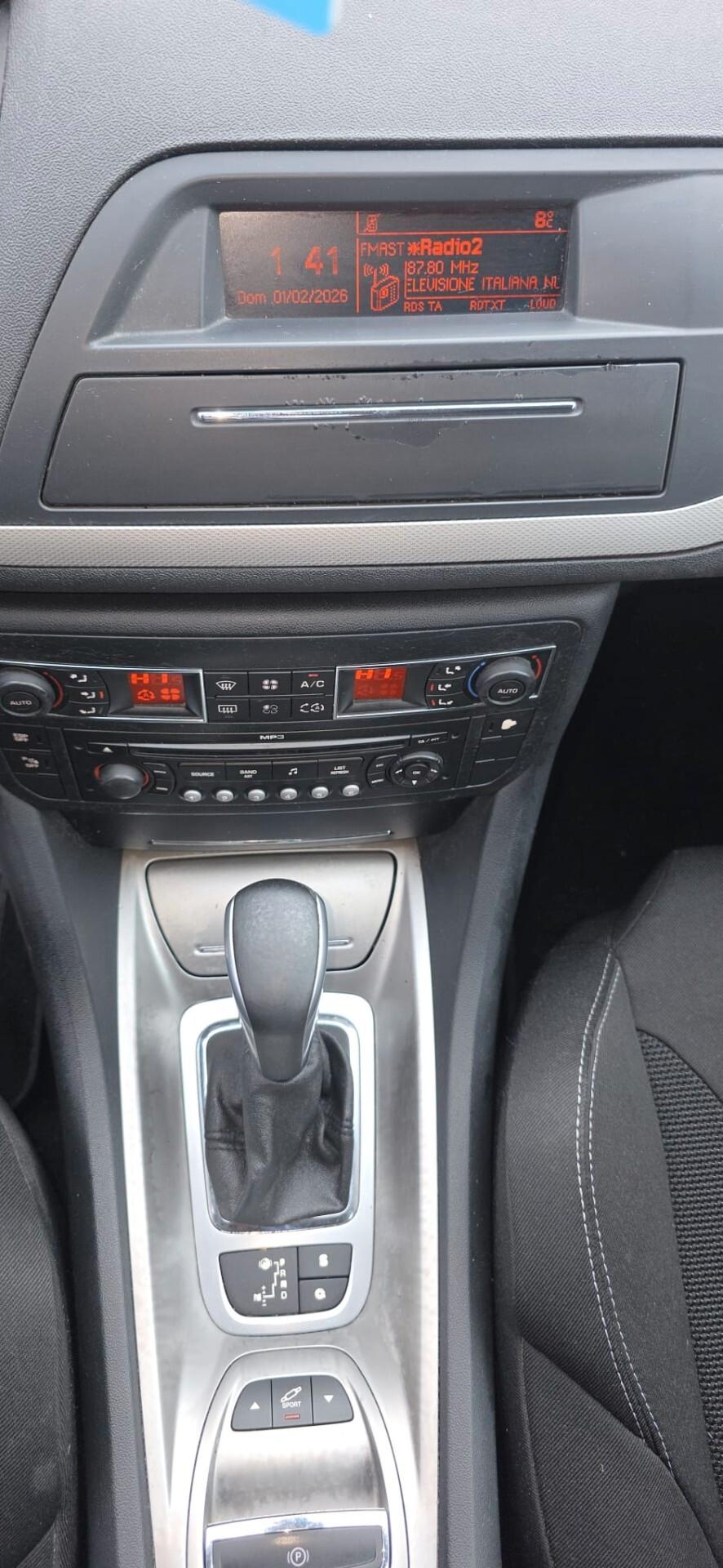 Citroen C5 2.0 HDi 138 aut. Business neopatentati