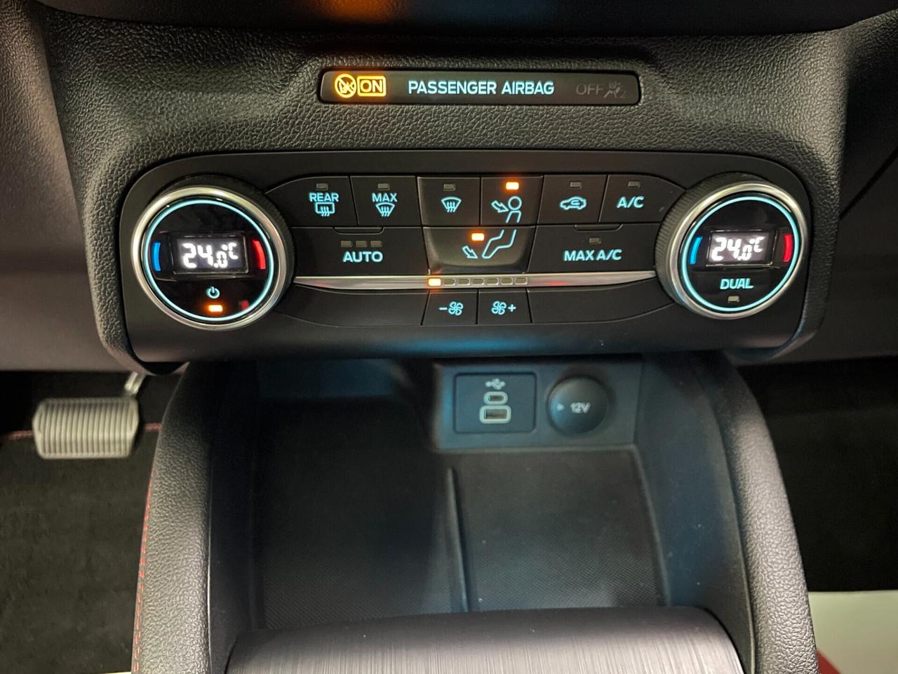 Ford Kuga ST-Line / 2.5 Full Hybrid 190 CV / 2022 / Full Optional