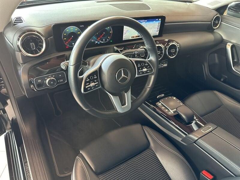 Mercedes-Benz CLA S.Brake CLA 180 d Automatic Shooting Brake Sport