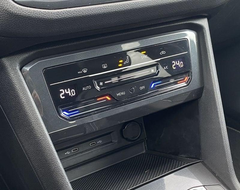 Volkswagen Tiguan R-Line 2.0 TDI 150CV DSG Tetto