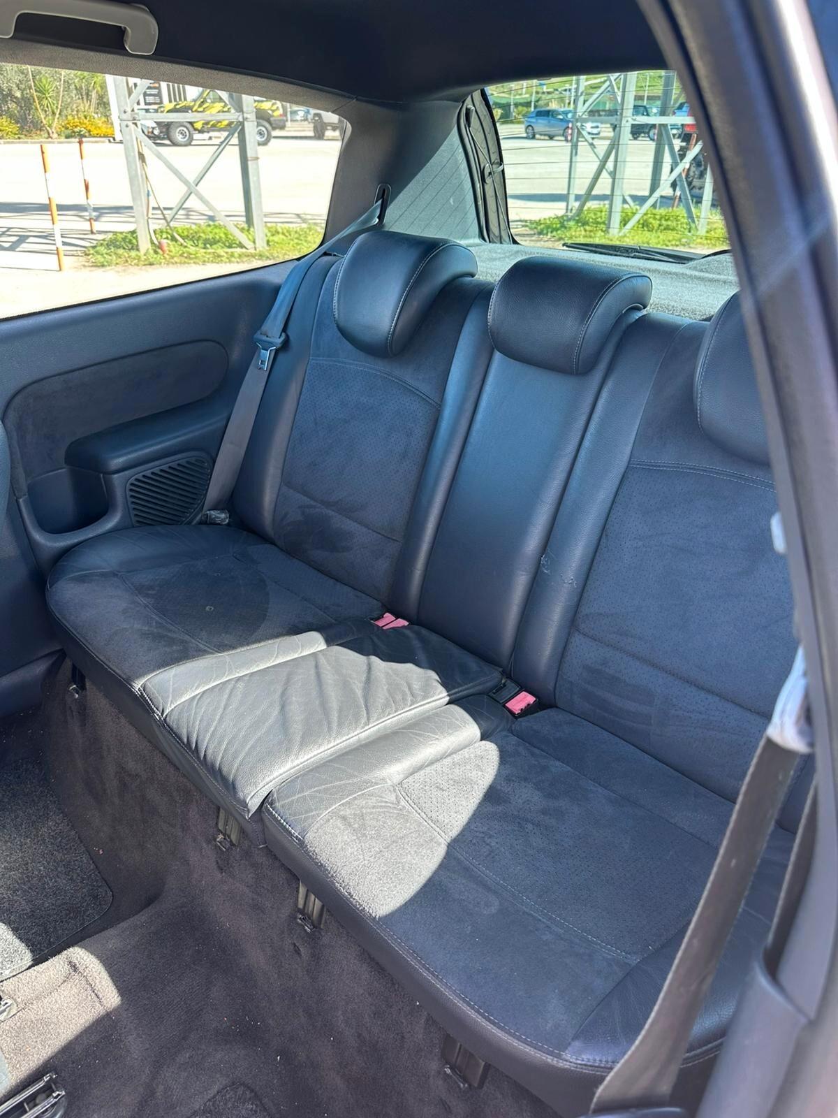 Renault Clio 2.0 16V Sport