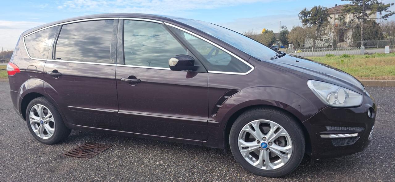 Ford S-Max 2.0 TDCi 163CV Titanium DPF 7 posti
